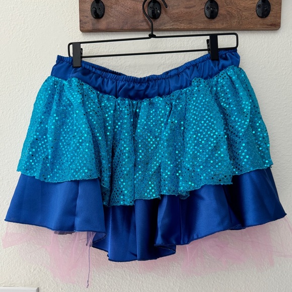 Enchanted Athletics Run Disney Skirt - Stitch inspired. - Picture 2 of 2